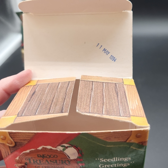 Vtg. Enesco Treasury of Christmas Ornaments Seedlings Greetings Ornament TR933 - Picture 12 of 16